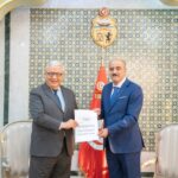 سفير المكسيك الجديد يقدم أوراق اعتماده ويجدد التزام بلاده بتعزيز التعاون مع تونس