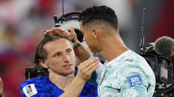 لا يمكن حسم مباراة مونديال بهذا الشكل مودريتش نجم كرواتيا يثور بعد الإقصاء