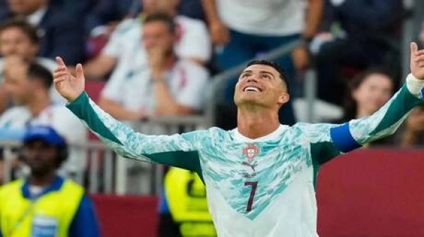 بعد هدفه أمام كرواتيا كم يحتاج كريستيانو رونالدو للوصول إلى الهدف 1000 بعد هدفه أمام كرواتيا كم يحتاج كريستيانو رونالدو للوصول إلى الهدف 1000