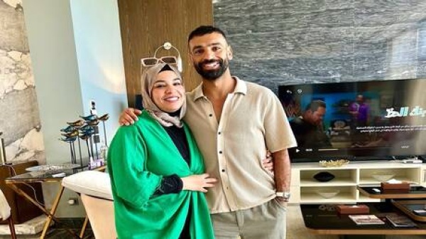 إعلامية مصرية تفاجئ صلاح بفيديو خطفنا شقيقتك والمطلوب فدية 3 أهداف إعلامية مصرية تفاجئ صلاح بفيديو خطفنا شقيقتك والمطلوب فدية 3 أهداف