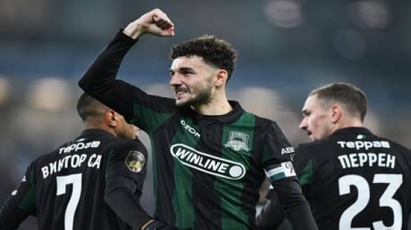 الأهلي السعودي يقترب من حسم صفقة من خلال الدوري الروسي الأهلي السعودي يقترب من حسم صفقة من خلال الدوري الروسي