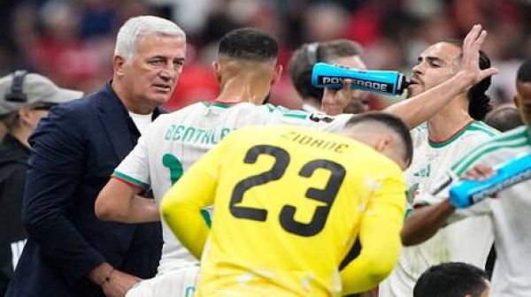 منتخب الجزائر يستقر على خليفة المدرب بيتكوفيتش منتخب الجزائر يستقر على خليفة المدرب بيتكوفيتش