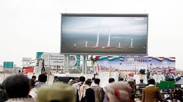 الحوثيون يعلنون استمرار تشغيل مطار صنعاء دون إذن التحالف ويجددون تهديد السعودية الحوثيون يعلنون استمرار تشغيل مطار صنعاء دون إذن التحالف ويجددون تهديد السعودية
