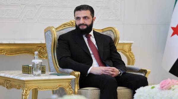 الشرع يوضح دور فرنسا في إعادة إعمار سوريا الشرع يوضح دور فرنسا في إعادة إعمار سوريا