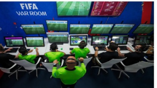 قبيل انطلاق مباراة المغرب وفرنسا الفيفا يدخل إجراء تقنيا جديدا على الفار قبيل انطلاق مباراة المغرب وفرنسا الفيفا يدخل إجراء تقنيا جديدا على الفار