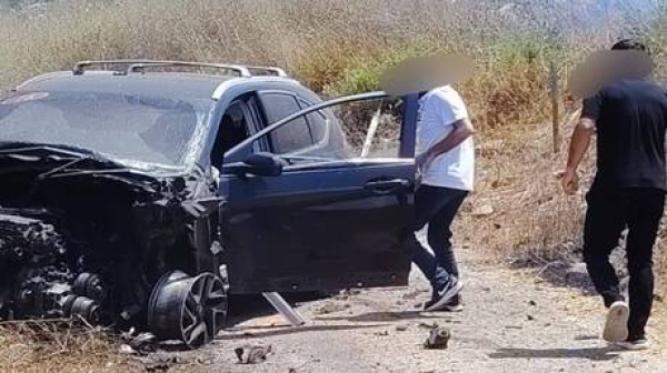 سقوط قتيل جراء غارة على سيارة في كفررمان جنوب لبنان سقوط قتيل جراء غارة على سيارة في كفررمان جنوب لبنان