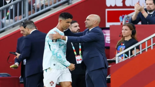 رسميا الاتحاد البرتغالي يعلن عن المدرب الجديد للمنتخب الوطني خلفا لمارتينيز رسميا الاتحاد البرتغالي يعلن عن المدرب الجديد للمنتخب الوطني خلفا لمارتينيز