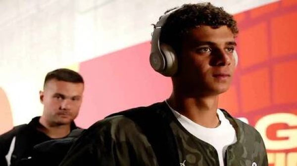 رسميا حمزة عبد الكريم ينضم لمعسكر برشلونة تحت قيادة فليك استعدادا للموسم الجديد رسميا حمزة عبد الكريم ينضم لمعسكر برشلونة تحت قيادة فليك استعدادا للموسم الجديد