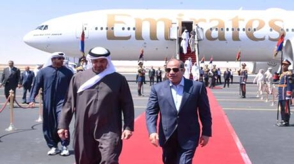 السيسي يستقبل رئيس الإمارات في العلمين ورسائل بشأن أمن المنطقة السيسي يستقبل رئيس الإمارات في العلمين ورسائل بشأن أمن المنطقة