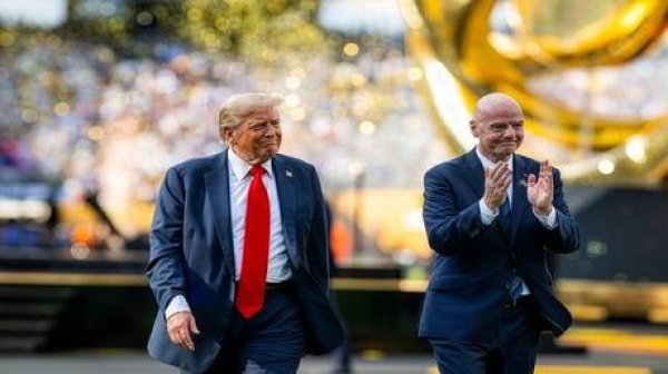 بعد اتصال ترامب بالفيفا أول تعليق من بالوغون على إلغاء بطاقته الحمراء فيديو بعد اتصال ترامب بالفيفا أول تعليق من بالوغون على إلغاء بطاقته الحمراء فيديو