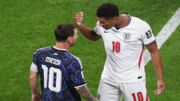 هل تشاجر مع ميسي بيلينغهام يضع حدا للشائعات هل تشاجر مع ميسي بيلينغهام يضع حدا للشائعات