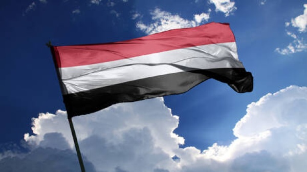عضو مجلس القيادة اليمني يحذر من انتهاكات الحوثيين ويدعو إلى وحدة الصف الوطني عضو مجلس القيادة اليمني يحذر من انتهاكات الحوثيين ويدعو إلى وحدة الصف الوطني