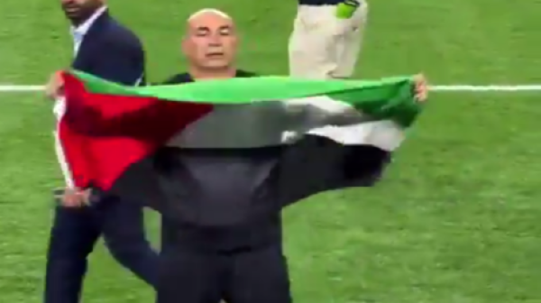 أسير إسرائيلي سابق يكشف عن حديثه مع عنصر من حماس عن ميسي ويهاجم مدرب منتخب مصر أسير إسرائيلي سابق يكشف عن حديثه مع عنصر من حماس عن ميسي ويهاجم مدرب منتخب مصر