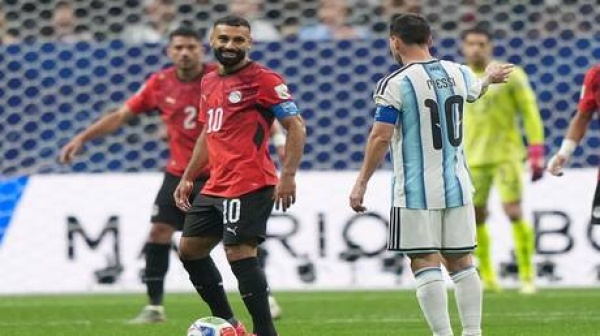 فوت ميركاتو محمد صلاح على وشك التوقيع لناديه الجديد فوت ميركاتو محمد صلاح على وشك التوقيع لناديه الجديد