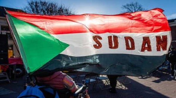 السودان تصاعد المخاوف مع تزايد التقارير عن استخدام براميل متفجرة في الحرب السودان تصاعد المخاوف مع تزايد التقارير عن استخدام براميل متفجرة في الحرب