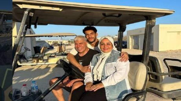ظهور أول صورة من حفل عقد قران المصري مصطفى شوبير ظهور أول صورة من حفل عقد قران المصري مصطفى شوبير