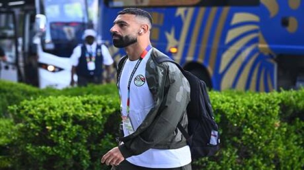 لا توقيع مع بشكتاش محمد صلاح يصل السعودية ومستقبله على المحك لا توقيع مع بشكتاش محمد صلاح يصل السعودية ومستقبله على المحك