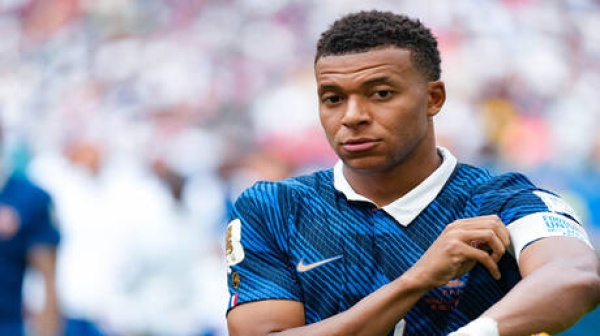 مبابي يودع ديشامب برسالة مؤثرة ويكشف أمنيته التي لم تتحقق مبابي يودع ديشامب برسالة مؤثرة ويكشف أمنيته التي لم تتحقق