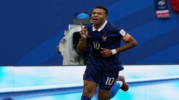 الهداف التاريخي لكأس العالم مبابي يحطم رقمين لميسي الهداف التاريخي لكأس العالم مبابي يحطم رقمين لميسي