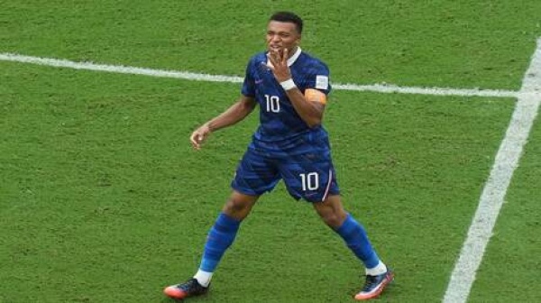 مبابي يفوز بجائزة الحذاء الذهبي في مونديال 2026 مبابي يفوز بجائزة الحذاء الذهبي في مونديال 2026