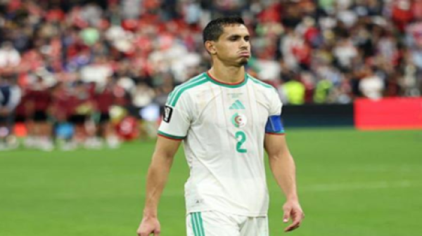 عيسى ماندي يعلن اعتزاله اللعب الدولي مع الجزائر