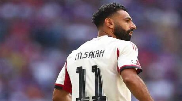 موقف محمد صلاح تشكيل أفضل اللاعبين المتاحين مجانا في سوق الانتقالات موقف محمد صلاح تشكيل أفضل اللاعبين المتاحين مجانا في سوق الانتقالات