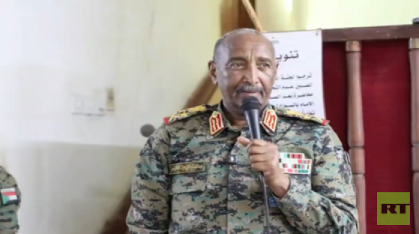 السودان البرهان يتعهد بطرد قوات الدعم السريع والتصدي للتهديدات الخارجية فيديو