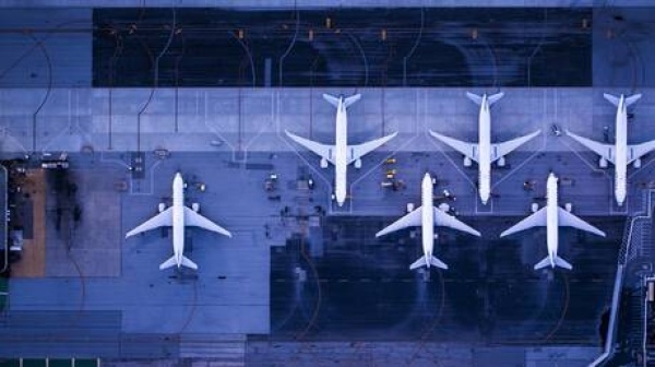 شركات طيران عالمية تعلق رحلاتها إلى إقليم كردستان وسط تطورات أمنية شركات طيران عالمية تعلق رحلاتها إلى إقليم كردستان وسط تطورات أمنية