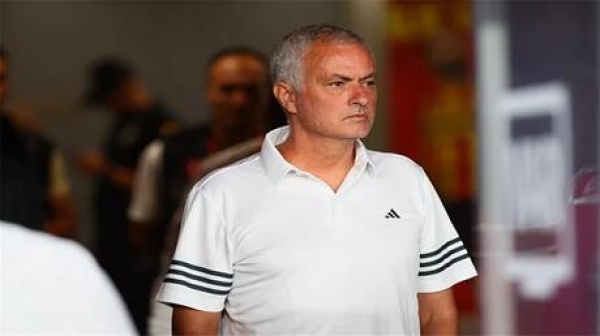 مورينيو يصدم نجم ريال مدريد