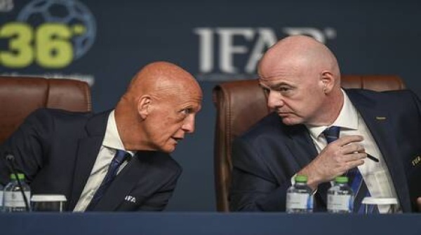 فضائح التحكيم في مونديال 2026 تتكشف إيفاب يقر بقرار خاطئ جديد لصالح الأرجنتين