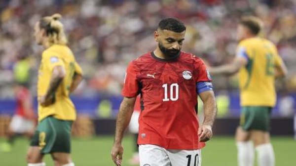 بعد تعثر صفقة صلاح بشكتاش يفاوض زميل الفرعون