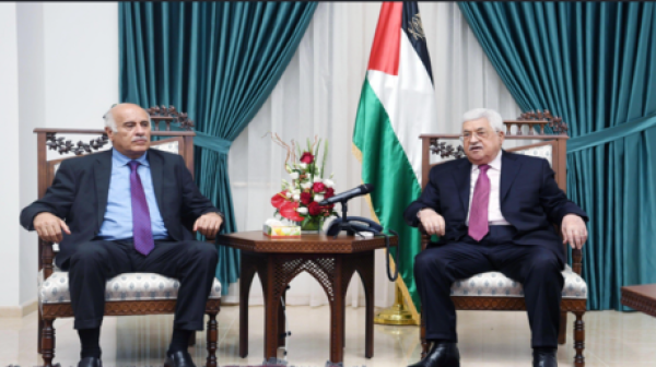 الرجوب أبو مازن خايف نعمل عليه انقلاب الرجوب أبو مازن خايف نعمل عليه انقلاب
