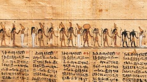 من عشرات الآلاف إلى 7500 لغة فقط دراسة تكشف كيف فقدت البشرية لغاتها عبر التاريخ