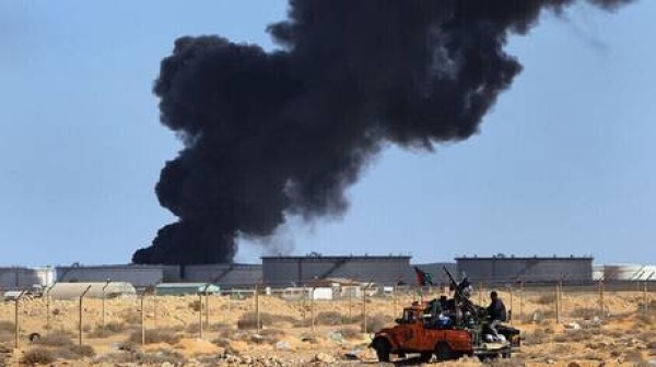 الزاوية في حالة طوارئ اللافي من موقع الحريق المنشآت النفطية وأرزاق الليبيين خط أحمر