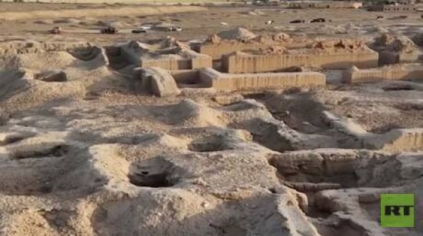 مقطع متداول يوثق حجم التخريب في مدينة ماري الأثرية شرقي سوريا فيديو مقطع متداول يوثق حجم التخريب في مدينة ماري الأثرية شرقي سوريا فيديو