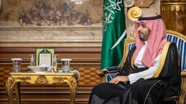 بن سلمان يبحث مع قائد القيادة المركزية الأمريكية التعاون في المجالات الدفاعية