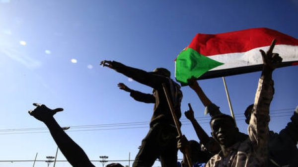 الجيش السوداني يعلن إحكام السيطرة على طريق الصادرات بين أم درمان والأبيض بعد عملية عسكرية واسعة