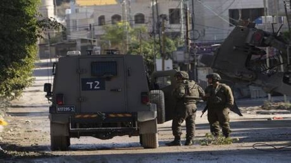 الجيش الإسرائيلي يعلن مقتل جنديين وإصابة 4 جنوب لبنان الجيش الإسرائيلي يعلن مقتل جنديين وإصابة 4 جنوب لبنان