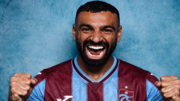 قبل أن يلمس الكرة بالأرقام طرابزون يحصد ثمار التعاقد مع محمد صلاح قبل أن يلمس الكرة بالأرقام طرابزون يحصد ثمار التعاقد مع محمد صلاح