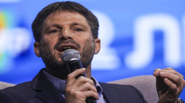 سموتريتش بقاء الجيش الإسرائيلي في منطقة أمنية بلبنان ضروري لأمن سكان الشمال سموتريتش بقاء الجيش الإسرائيلي في منطقة أمنية بلبنان ضروري لأمن سكان الشمال