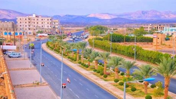 إعلام يمني هجوم حوثي بالمسيرات والصواريخ شمال مأرب إعلام يمني هجوم حوثي بالمسيرات والصواريخ شمال مأرب