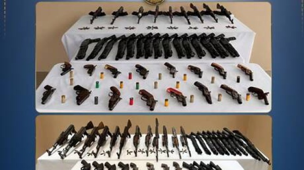 مصر مصرع 4 عناصر خطرة في اشتباك مع الشرطة مصر مصرع 4 عناصر خطرة في اشتباك مع الشرطة