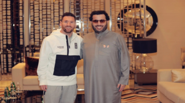 بكلمات مؤثرة تركي آل الشيخ يوجه رسالة تعزية إلى ميسي بوفاة والده صورة بكلمات مؤثرة تركي آل الشيخ يوجه رسالة تعزية إلى ميسي بوفاة والده صورة