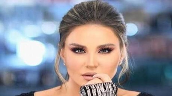 ديمة قندلفت تخوض كواليس حكاية غامضة بين الصحافة وعالم الفن ديمة قندلفت تخوض كواليس حكاية غامضة بين الصحافة وعالم الفن