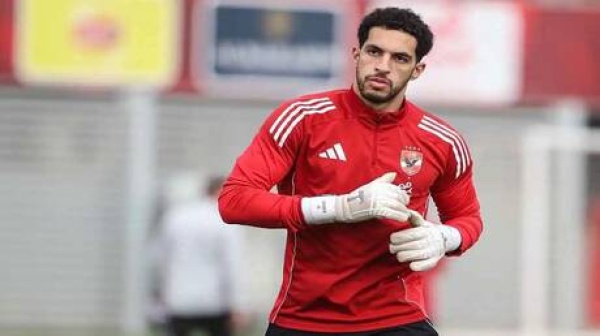 بعد 3 عروض أوروبية الأهلي يحسم مصير مصطفى شوبير