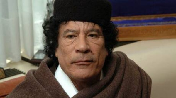 الثعلب يفجر مفاجأة من سجنه القذافي لا صدام هو من أمر بهجوم أوبك واغتيال اليماني الثعلب يفجر مفاجأة من سجنه القذافي لا صدام هو من أمر بهجوم أوبك واغتيال اليماني