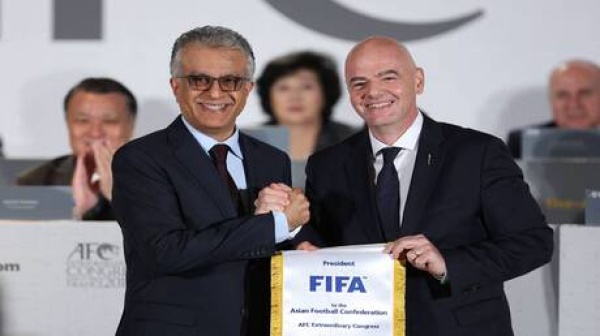تصعيد جديد في الكرة الآسيوية رئيس الاتحاد القاري يرد على قطر تصعيد جديد في الكرة الآسيوية رئيس الاتحاد القاري يرد على قطر