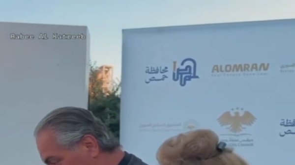 بوليفارد النصر يفتح صفحة جديدة في حمص ونجوم الدراما السورية يحتفون بعودة الحياة إلى المدينة بوليفارد النصر يفتح صفحة جديدة في حمص ونجوم الدراما السورية يحتفون بعودة الحياة إلى المدينة
