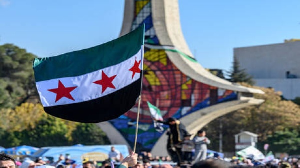إعلام عبري إسرائيل وتركيا تفتحان قنوات سرية لتجنب التصعيد في سوريا إعلام عبري إسرائيل وتركيا تفتحان قنوات سرية لتجنب التصعيد في سوريا