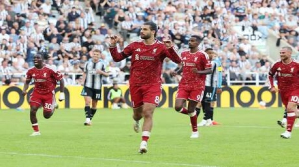 سوبوسلاي ينقذ ليفربول ويقوده لتعادل قاتل مع نيوكاسل يونايتد في الدوري الإنجليزي فيديو سوبوسلاي ينقذ ليفربول ويقوده لتعادل قاتل مع نيوكاسل يونايتد في الدوري الإنجليزي فيديو